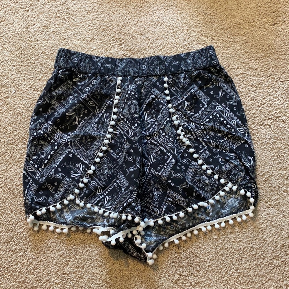H&M soft shorts